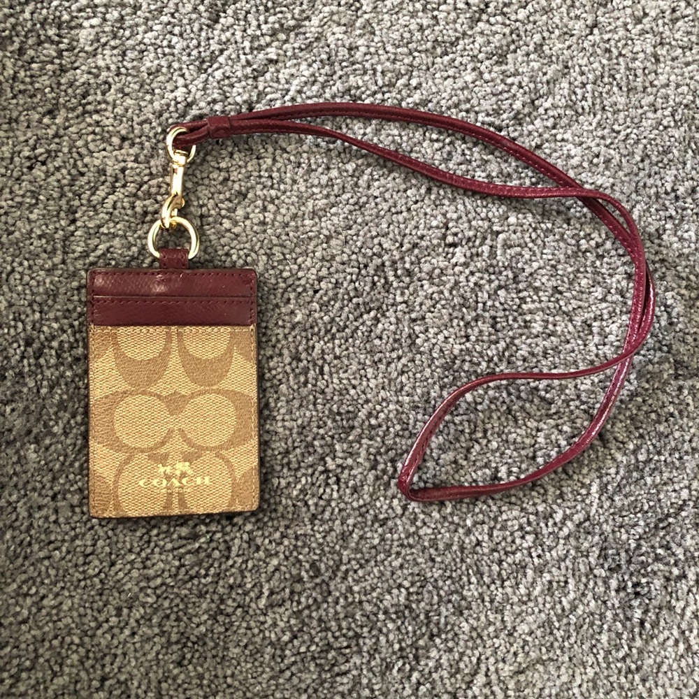 Coach nametag holder